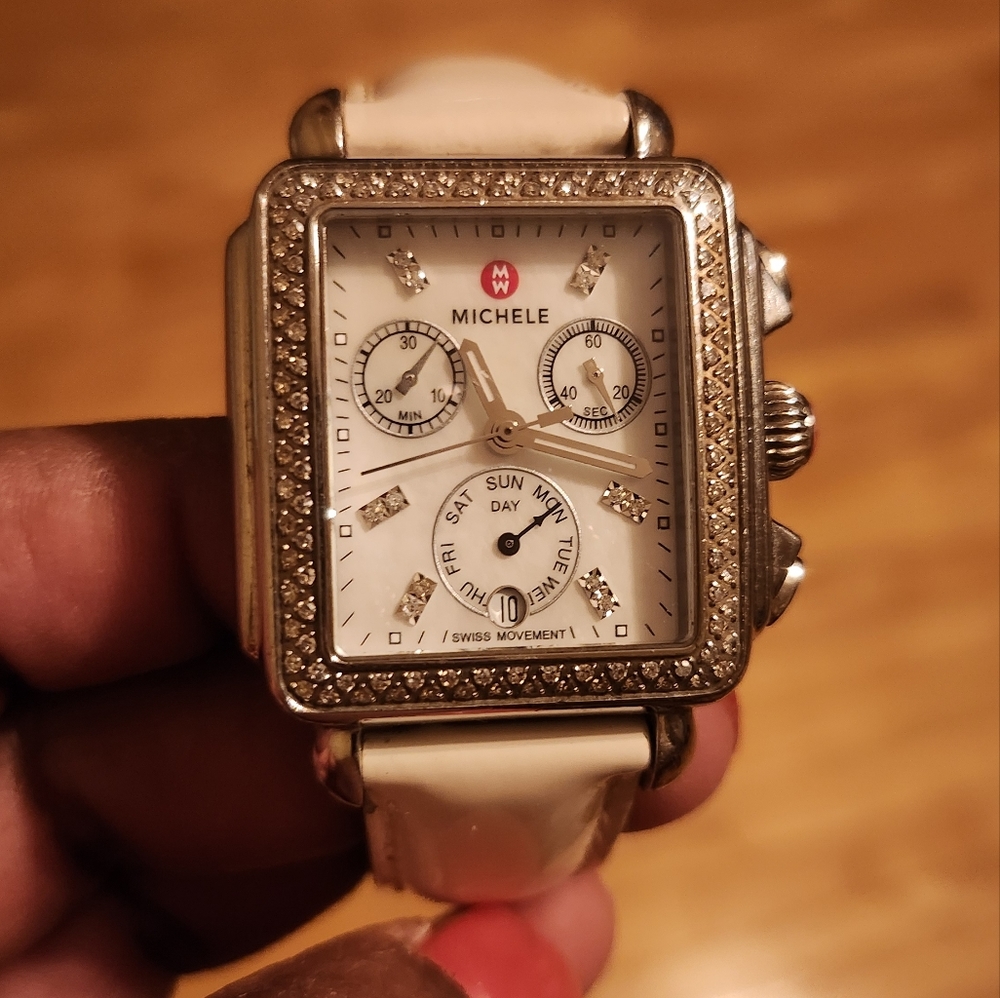 Michele Deco Diamond Dial Watch, 33mm × 35mm. MW06PO1A1046